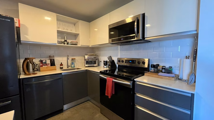 SE Alquila. La Sabana. Linda vista y cada habitacion con su baño. - Imagen 9