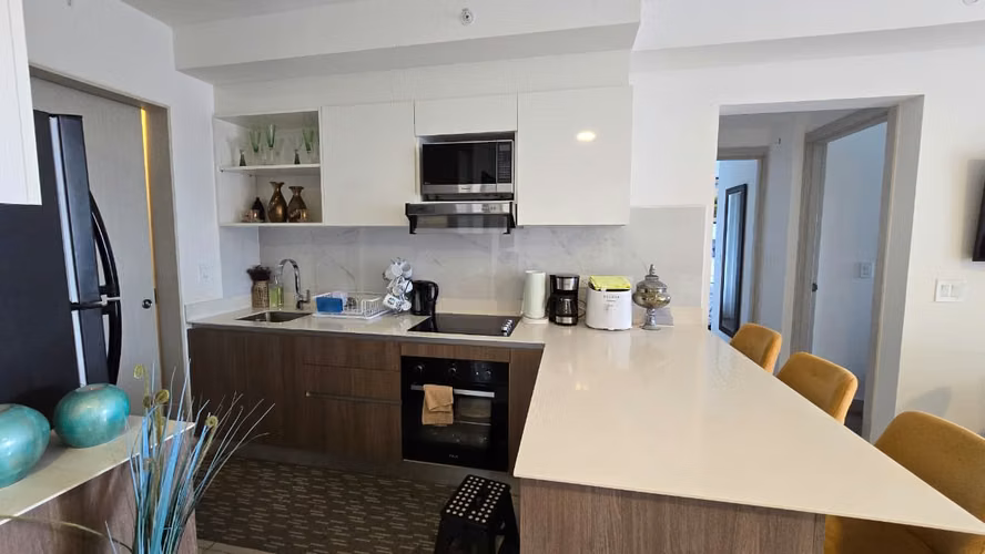 Alquiler de apartamento con espectaculares vistas en La Sabana - Imagen 3
