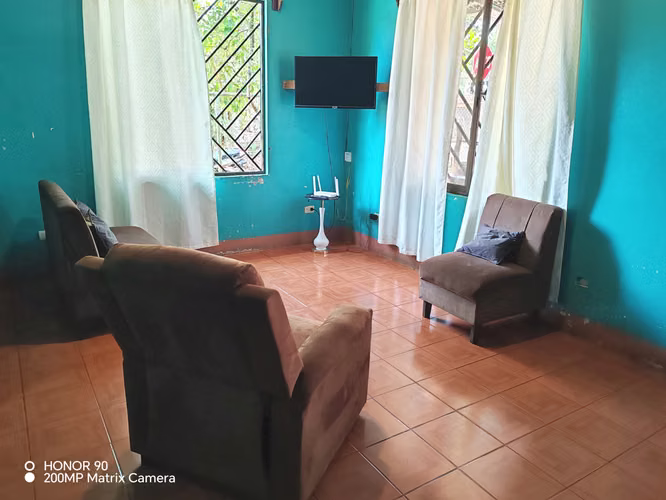 Casa con 4 apartamentos en venta | San Francisco de Daniel Flores, Pérez Zeledón — - Imagen 8