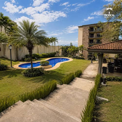 Apartamento en Venta en La Alhambra, Escazú | Espacios Amplios y Excelente Ubicación - Imagen 2