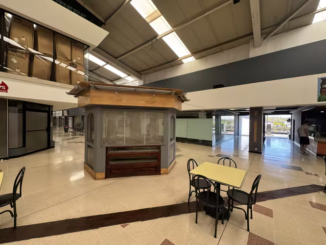 Venta quiosco en Alajuela | Frente Food Court | Ideal Emprendimiento - Imagen 3