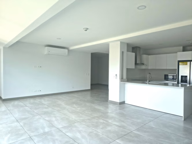 ALQUILER APARTAMENTO $ 2.500 ESCAZU - Imagen 3