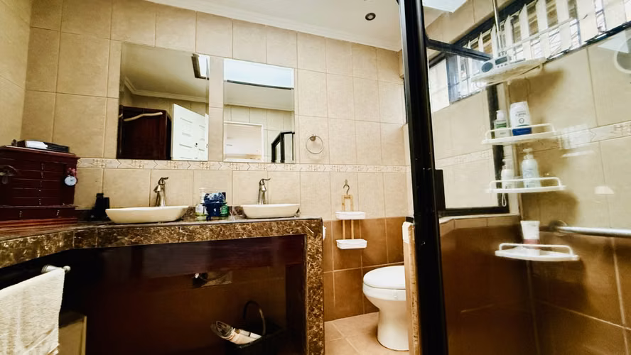 Venta Casa Independiente en Guayabos, Curridabat - Imagen 10