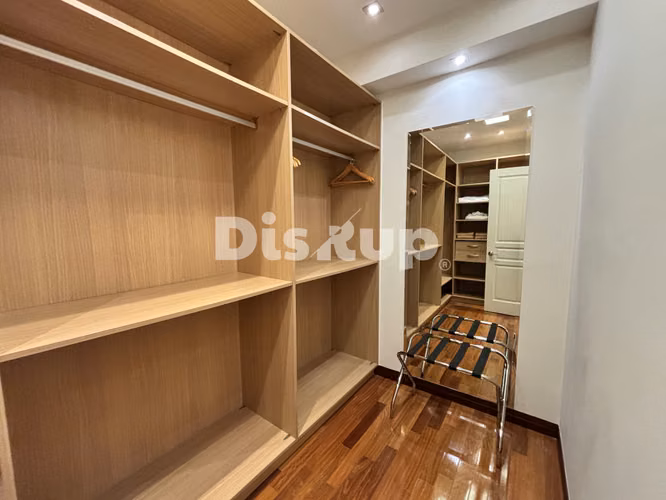 Alquiler de apartamento de lujo amueblado. 1 hab. Cortijo Los Laureles, Escazú - Imagen 14