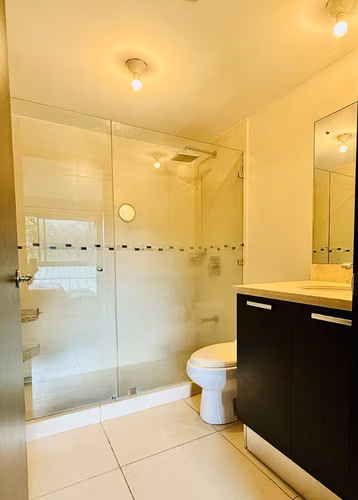 Apartamento Full Amueblado Tipo Estudio en Condominio Residencias Paradisus, Rohrmoser - Imagen 12