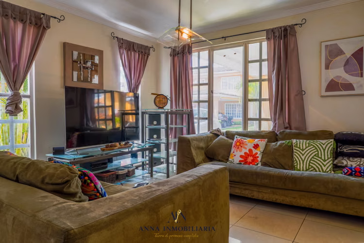 Casa en Exclusivo Condominio  Solo 11 Residencias | San Vicente de Moravia