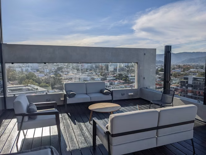 Venta apartamento en Barrio Escalante. Ideal para vivir o invertir en zona de alta plusvalía.