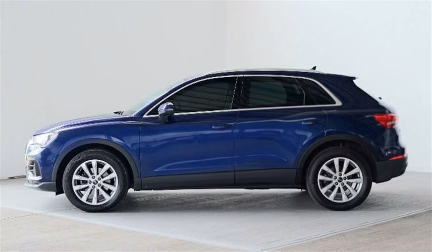 AUDI Q3 2024 AUTOMÁTICA GASOLINA AZUL
