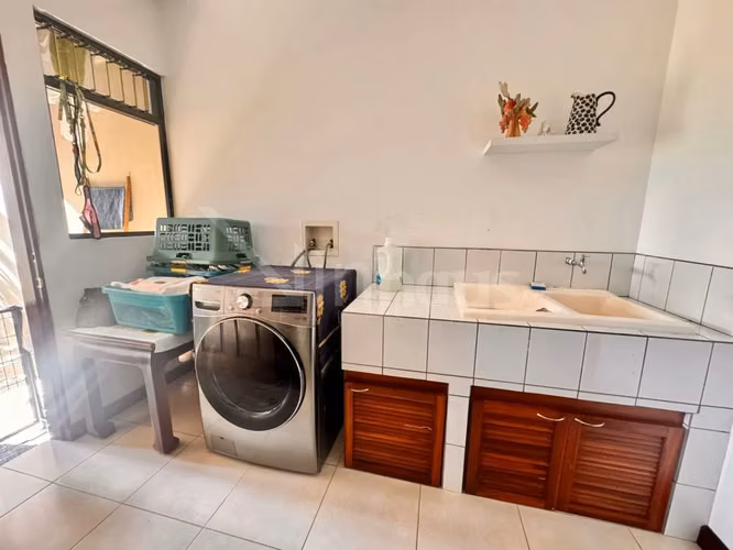 id # 41838 Venta casa de 3 plantas en Condominio Colinas de Montealegre - Imagen 13