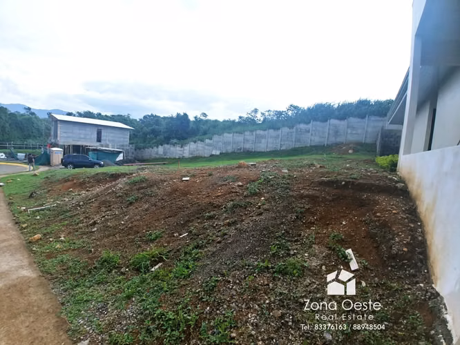 OPORTUNIDAD! VENTA LOTE CONDOMINIO 5 MINUTOS DEL AEROPUERTO, ALAJUELA - Imagen 6