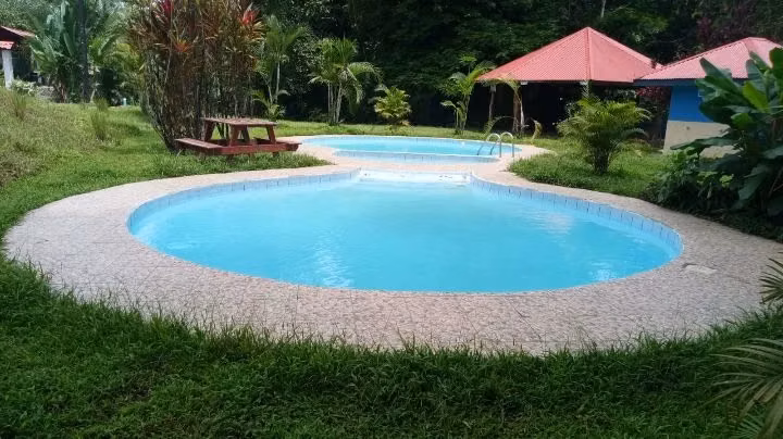Casa en venta con vista al Arenal en residencial privado - Fortuna