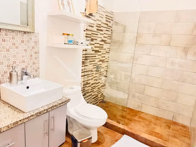 id # 42027 Hermosa casa de una planta en condominio - Imagen 8
