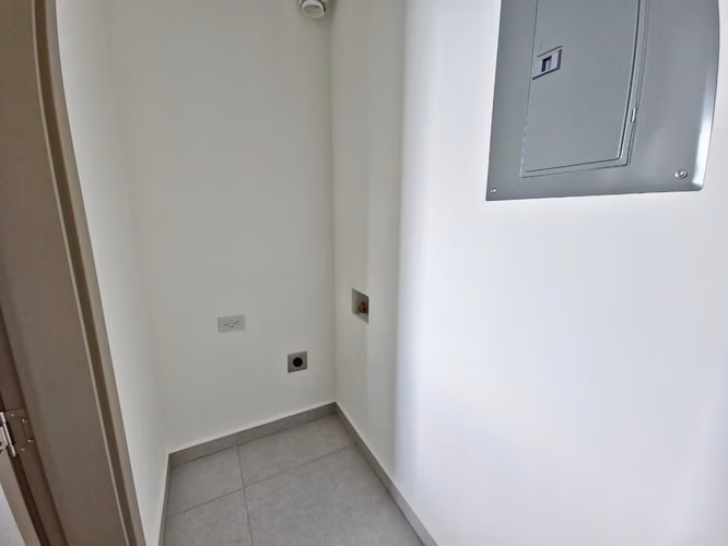 ALQUILER APARTAMENTO EN NÚCLEO SABANA | 2 HABITACIONES | BALCÓN CON VISTA | 1 PARQUEOS | $1,400 - Imagen 6