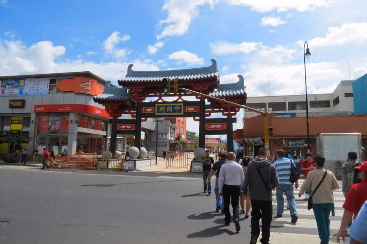 Centro comercial en venta en San José ID 1740 - Imagen 2