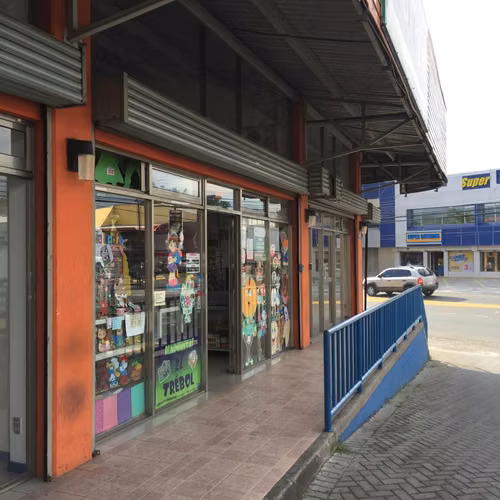 Shopping center for sale in Desamparados ID 1739