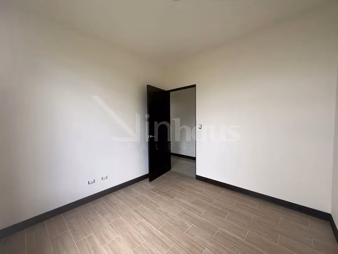 id 41337 Venta de casa de una planta, en Concepción de Tres Ríos - Imagen 8