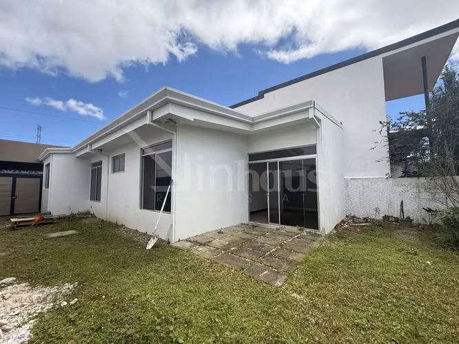 id 41337 Venta de casa de una planta, en Concepción de Tres Ríos