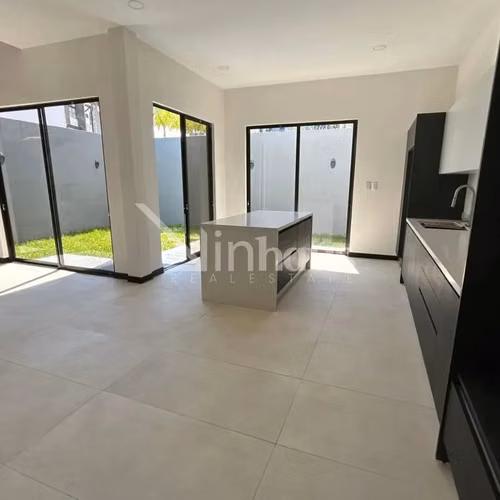 id # 42650 Venta de Casa en Distrito San Juan - Imagen 3
