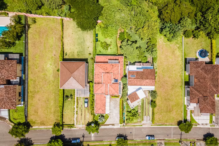 Venta de Casa de 4 Habitaciones en La Guácima, Alajuela - Imagen 16