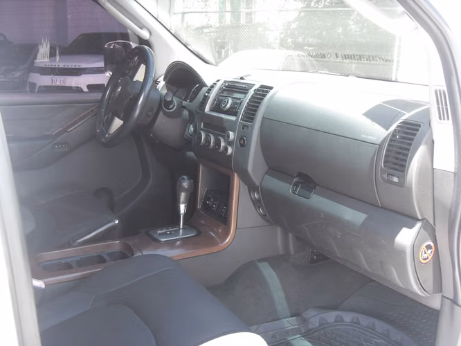 Nissan Pathfinder 4x4 2008 Diesel - Imagen 12