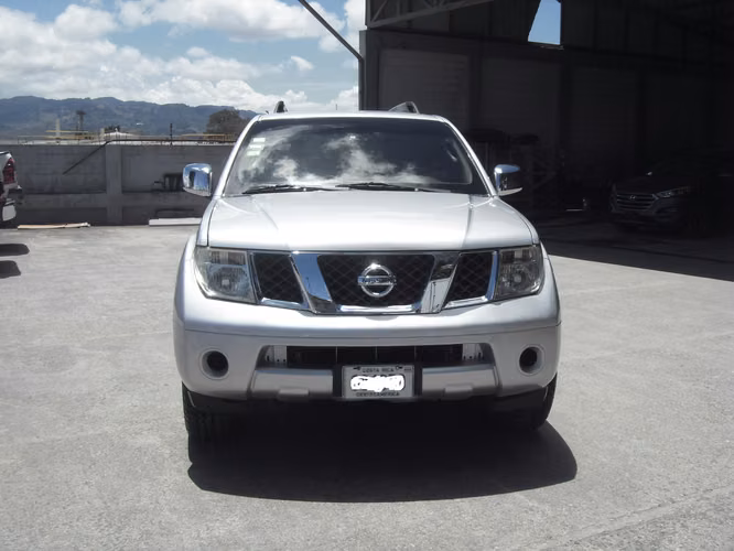 Nissan Pathfinder 4x4 2008 Diesel