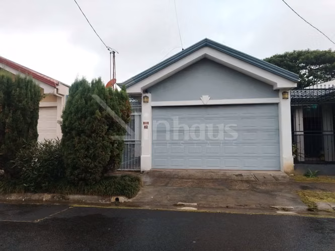 Venta de Casa de Una Planta ID#42565