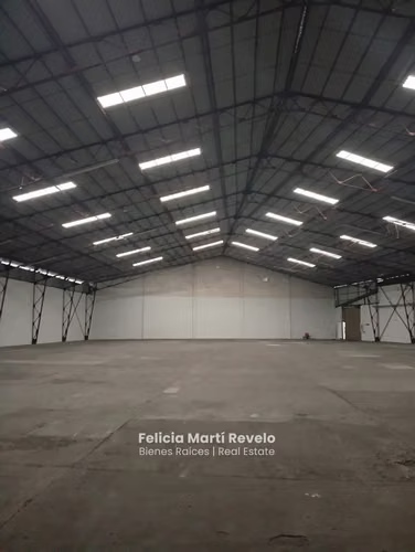 ALQUILER Bodega con andén en Parque Industrial TIBAS $8.5 x m2 - Imagen 7