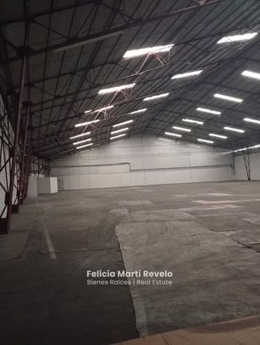 ALQUILER Bodega con andén en Parque Industrial TIBAS $8.5 x m2 - Imagen 3