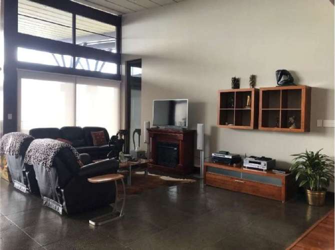 Casa de Lujo en Birrí, Heredia | 3 ha, Vista al Valle Central y Guest House con Ingreso Airbnb - Imagen 10