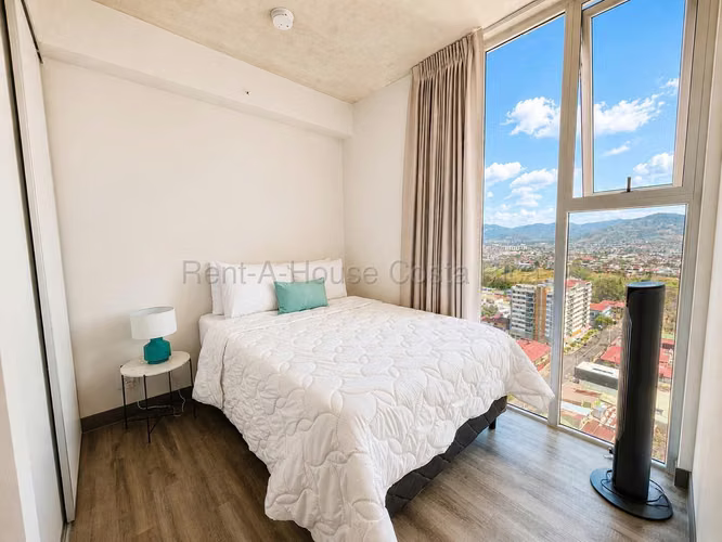 Apartamento en alquiler en Secrt Sabana, Mata Redonda. - Imagen 2