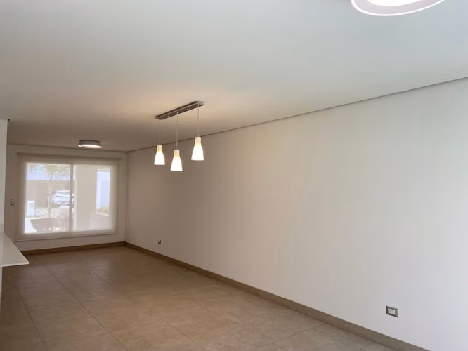 VENTA Y ALQUILER DE CASA EN SOURCE LIVING CON LÍNEA BLANCA - Imagen 4