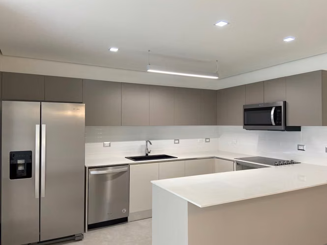 VENTA Y ALQUILER DE CASA EN SOURCE LIVING CON LÍNEA BLANCA - Imagen 2