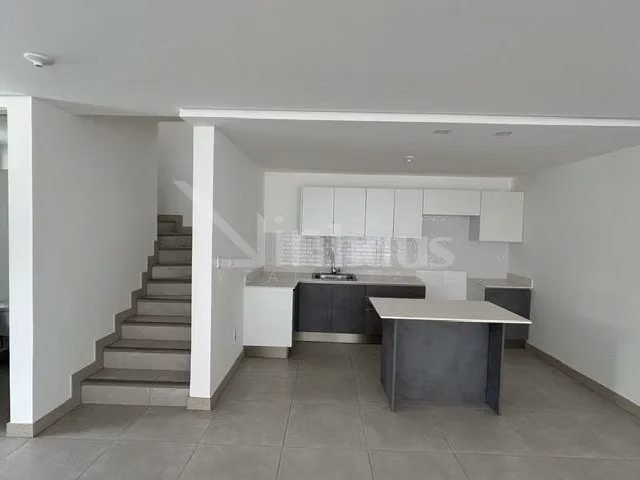 id # 42400 Venta de Casa en Condominio Ayarco Boulevard - Imagen 6