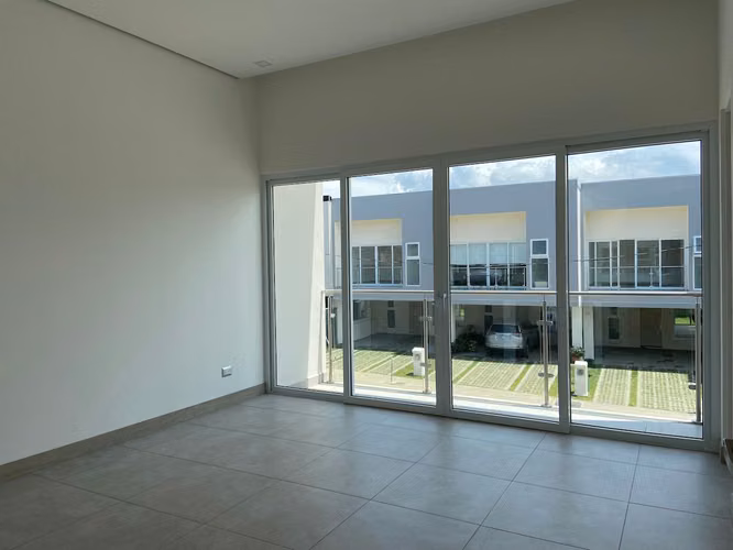 VENTA Y ALQUILER DE CASA EN SOURCE LIVING CON LÍNEA BLANCA - Imagen 5