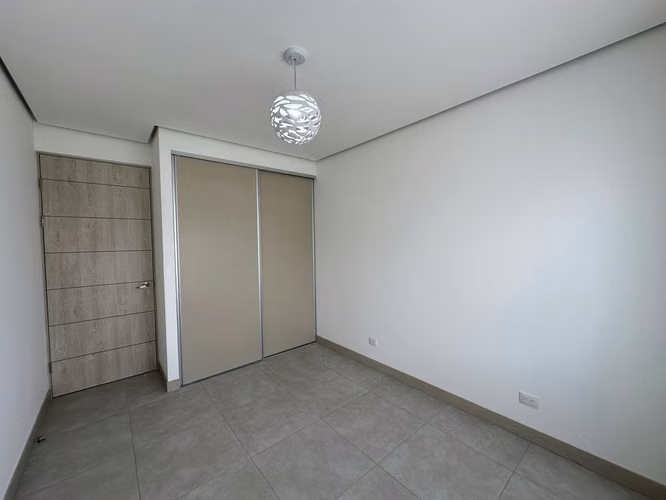 VENTA Y ALQUILER DE CASA EN SOURCE LIVING CON LÍNEA BLANCA - Imagen 7