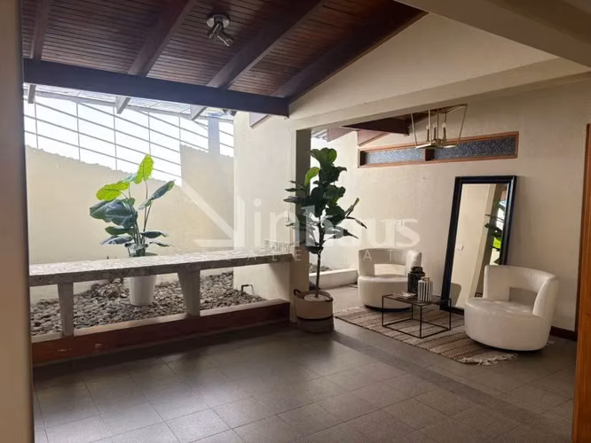 id # 41944 Alquiler de Hermosa casa en Ayarco Sur