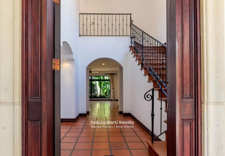 Casa de Lujo en Guachipelín de Escazú - Imagen 4