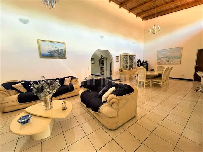 id # 39884 Venta de casa en Lomas de Ayarco Sur, Curridabat - Imagen 16
