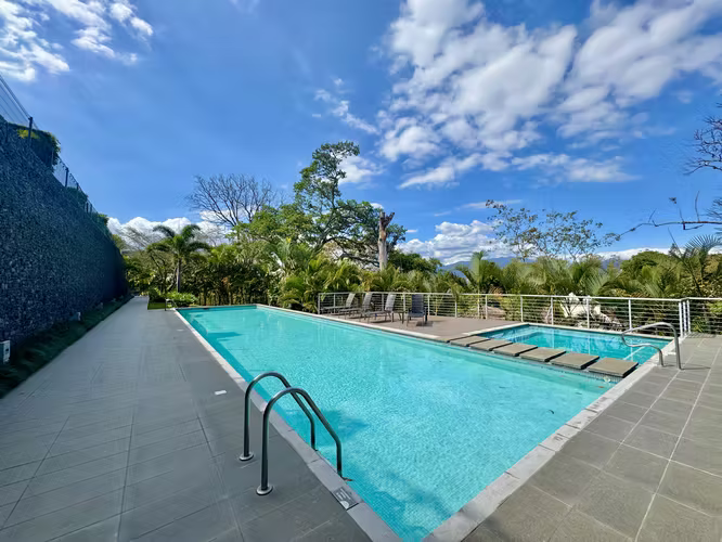Se Vende Casa de 3 niveles en Escazú, Condominio Vistas de Escazú - Imagen 16