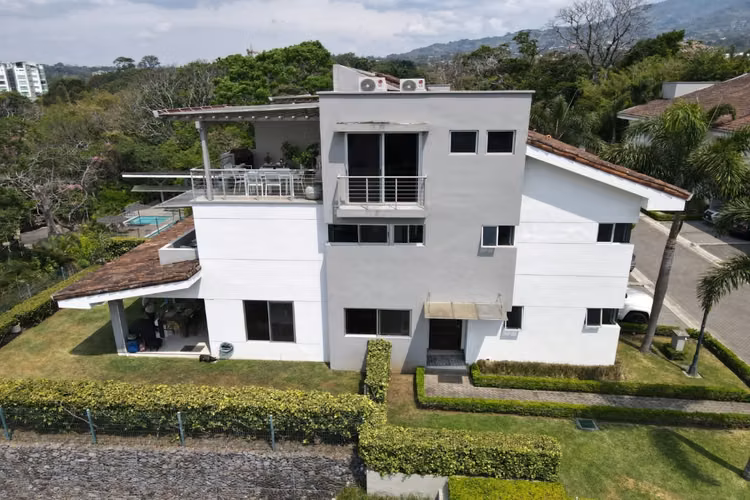 Se Vende Casa de 3 niveles en Escazú, Condominio Vistas de Escazú - Imagen 18