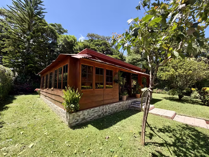 Casa en venta San José de la Montaña, Barva, Heredia
