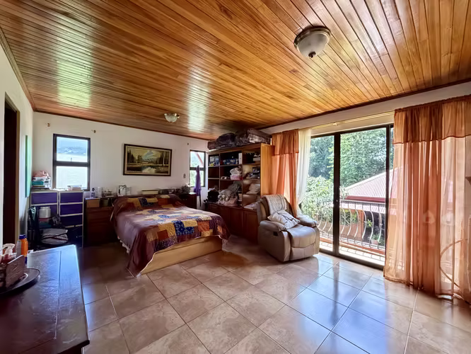 Casa en venta San José de la Montaña, Barva, Heredia