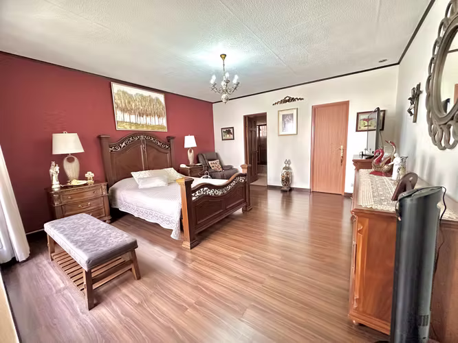 SE VENDE CASA EN SABANA SUR USO MIXTO Y RESIDENCIAL