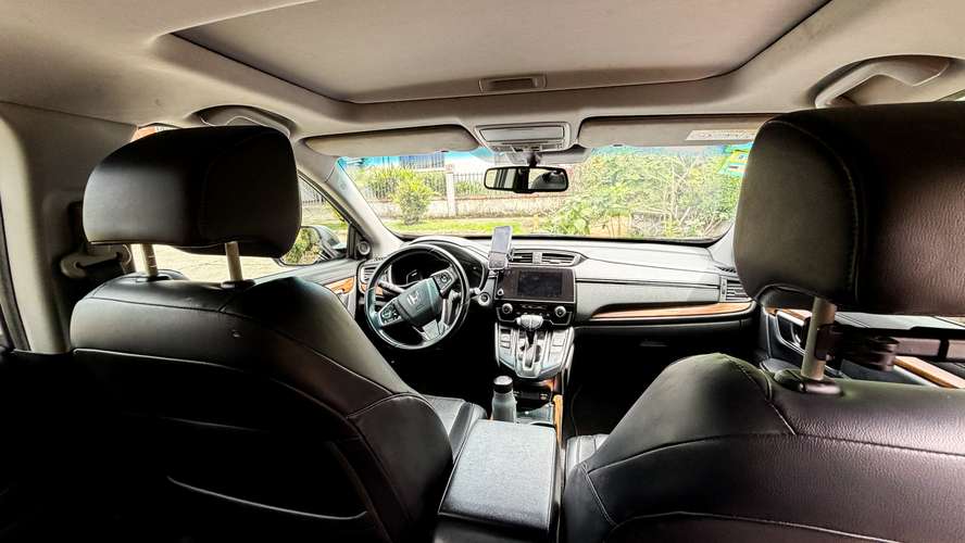 Propietario vende Honda CRV EXLR 2020