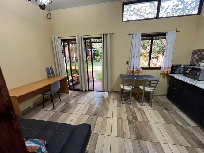 FULLY FURNISHED LUXURY APT. INCLUDES ALL UTILITIES, HEREDIA