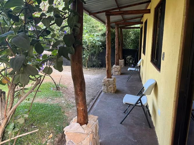 APTO. DE LUJO, AMUEBLADO INCLUYE TODO LOS SERVICIOS BARVA HEREDIA - Imagen 4