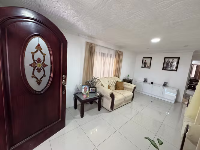 Venta Casa+Apartamento. San Rafael de Oreamuno, Cartago. VCJ163