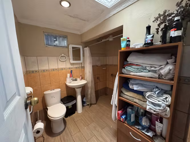 Venta Casa+Apartamento. San Rafael de Oreamuno, Cartago. VCJ163