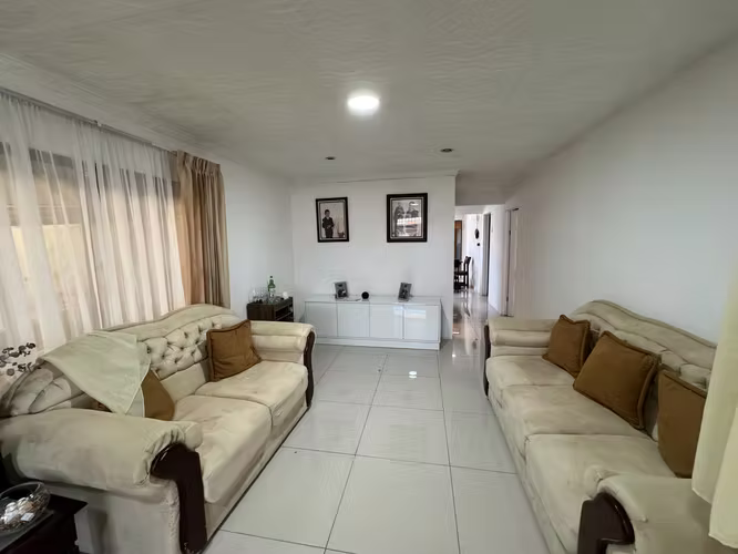 Venta Casa+Apartamento. San Rafael de Oreamuno, Cartago. VCJ163