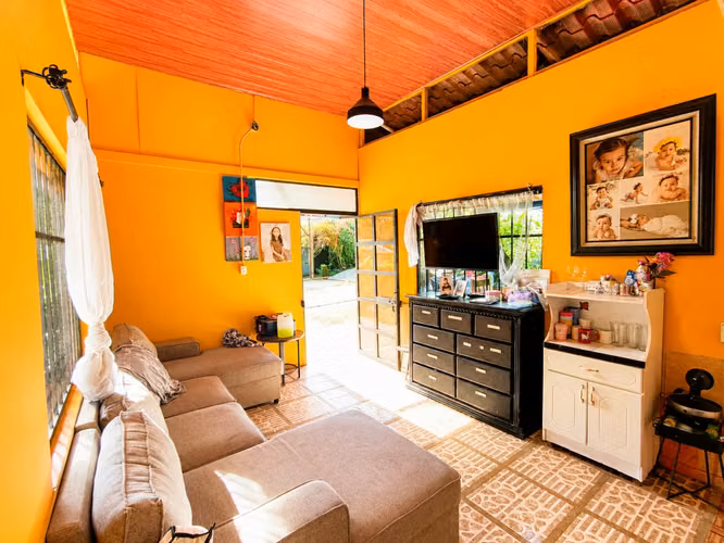 Venta de propiedad con dos Casas Condominio Mallorquina, Esparza - Imagen 10